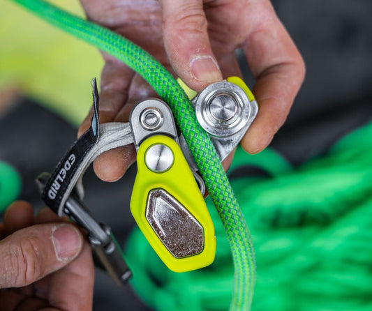 Edelrid Ohmega – Der Sicherungsassistent für Pros, Fortgeschrittene und Anfänger*innen