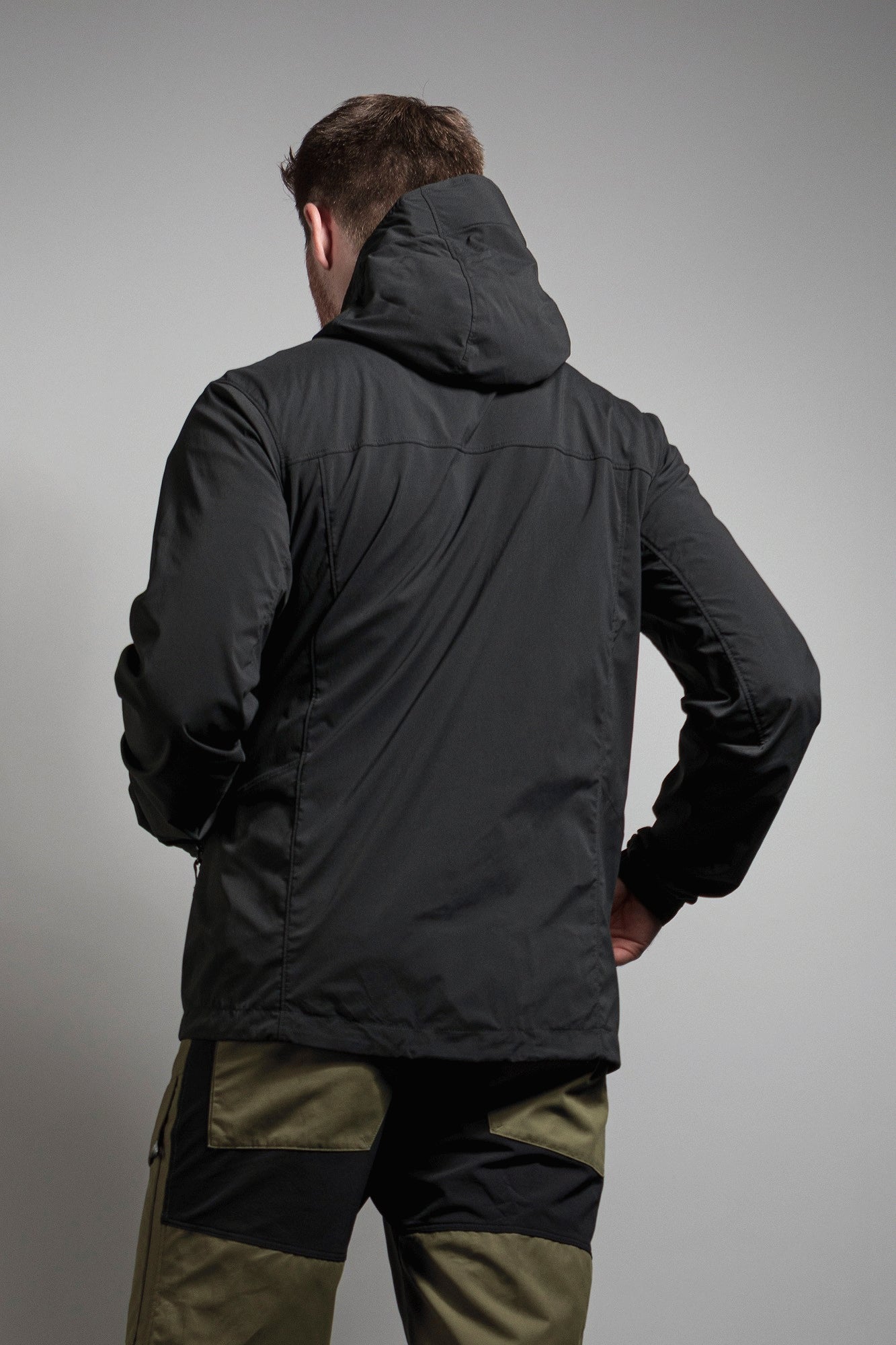 115582