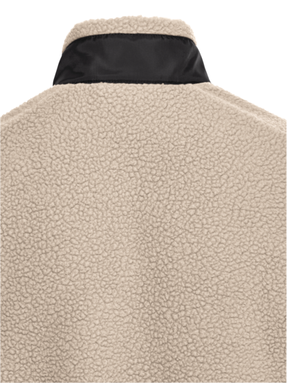 137910